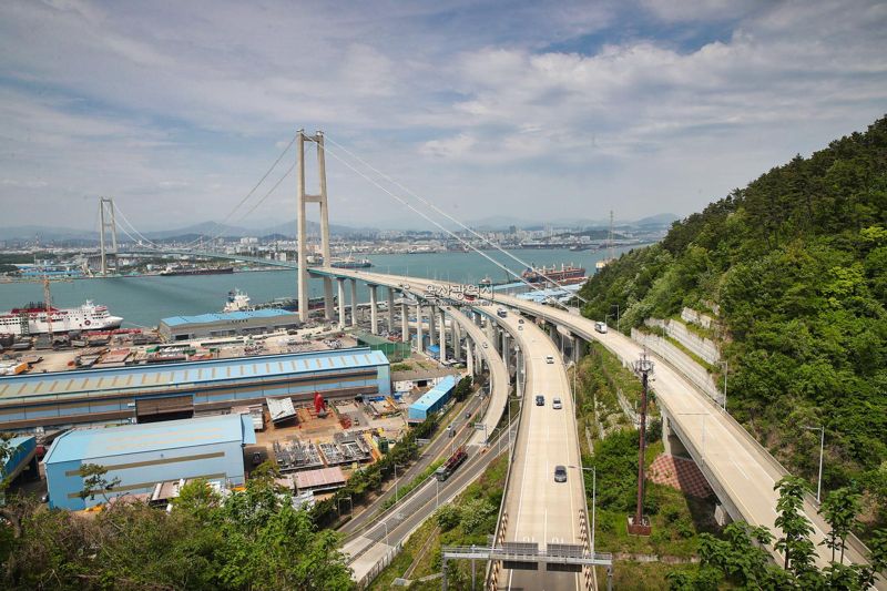 울산대교. 울산시 제공