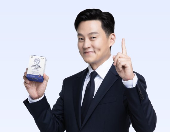 안국건강-이서진 10년 장기 모델 계약 연장 브랜드 신뢰 구축