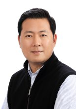 전종석 LG디스플레이 상무, 상공의 날 대통령 표창