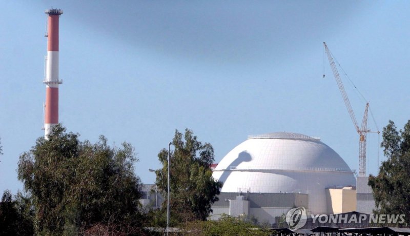 미&middot;이스라엘, 이란 석유화학단지&middot;부셰르 원전 공격(종합)