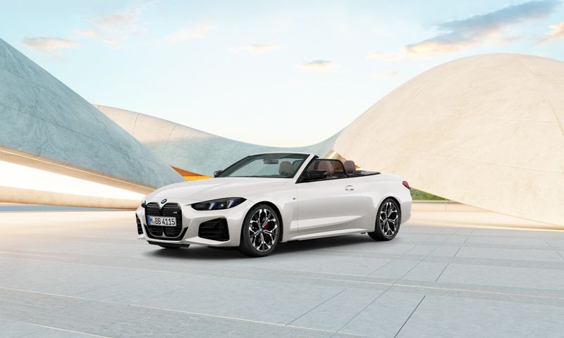 BMW M440i xDrive 컨버터블 프로 미네랄 화이트 에디션. BMW코리아 제공.