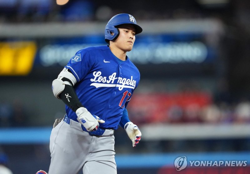 홈런을 친 다저스 오타니. (출처=연합뉴스)