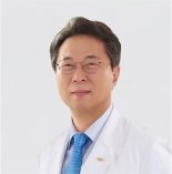 '코로나 대응 공로' 신응진 교수 JW중외박애상 수상