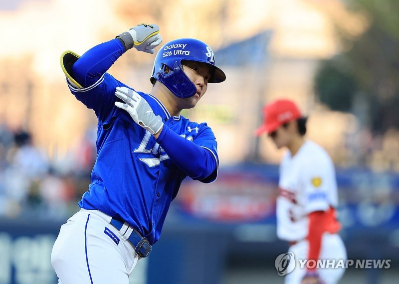 홈런 세레머니 하는 류지혁.연합뉴스