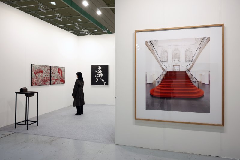 [서울=뉴시스] 박진희 기자 = 한2026 화랑미술제 국제갤러리 부스. 2026.04.08. pak7130@newsis.com