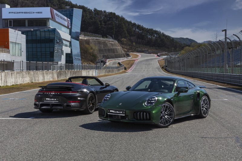 신형 포르쉐 911 터보 S(포르쉐코리아 제공)