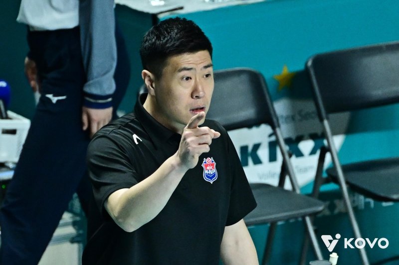 김영래 한국도로공사 감독대행 (출처=연합뉴스)