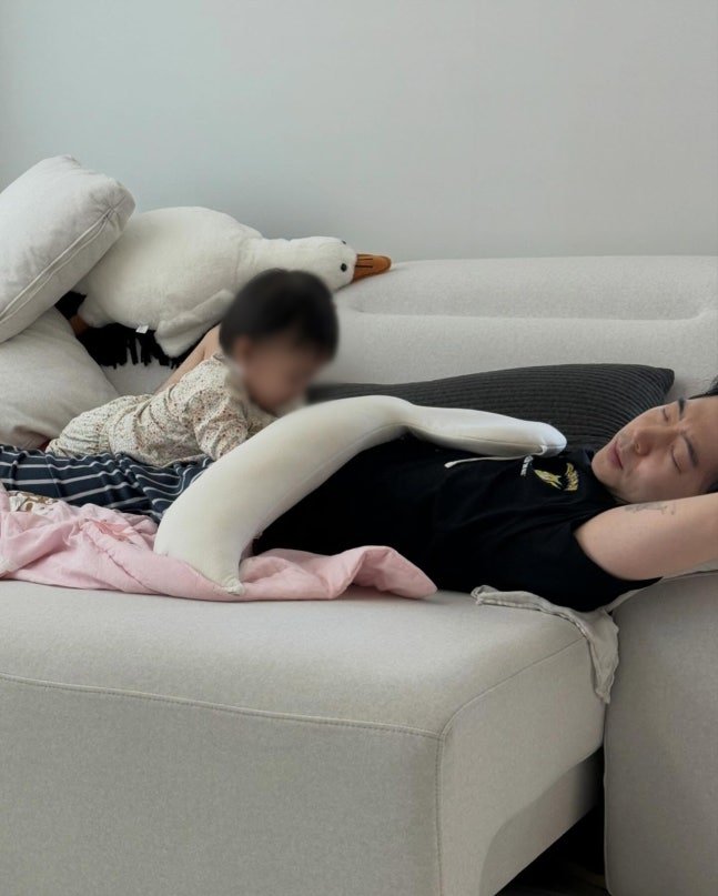 [서울=뉴시스] 박유환. (사진=인스타그램 캡처) 2026.04.09. photo@newsis.com *재판매 및 DB 금지