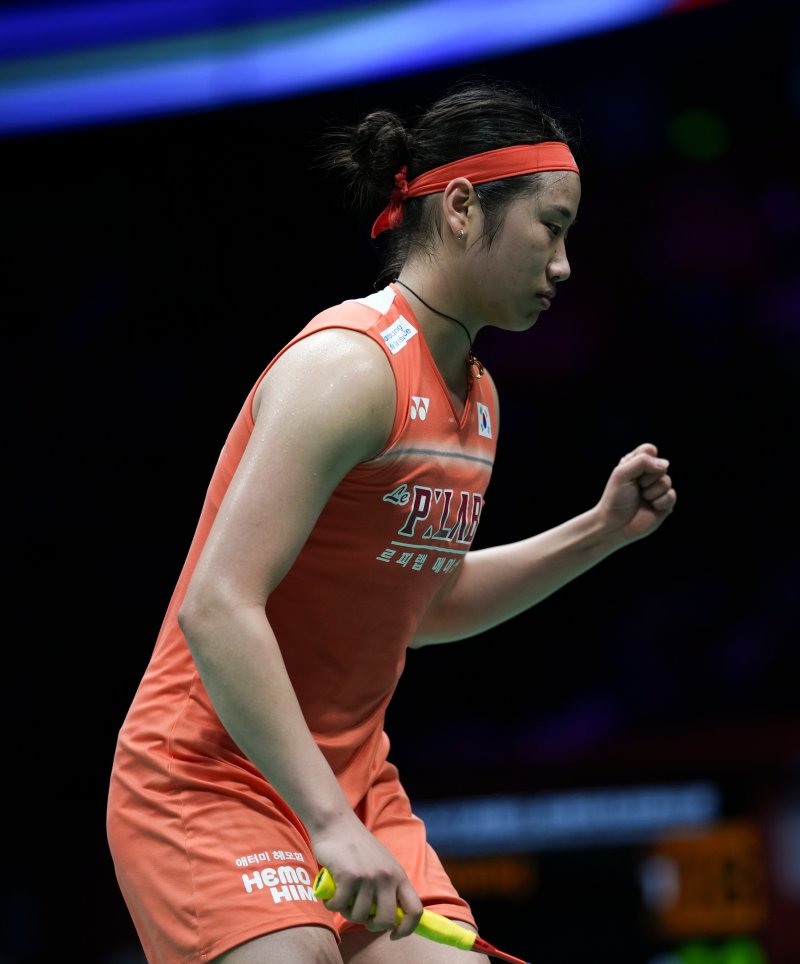 "한국이 이렇게 셌어?" 안세영이 끌고 147위가 밀고… 韓 배드민턴, 3관왕 노린다