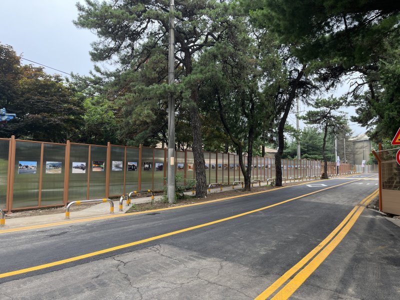 [의정부=뉴시스] 경기 의정부시 반환 미군기지 캠프 레드클라우드(CRC) 통과도로.(사진=뉴시스 DB) photo@newsis.com