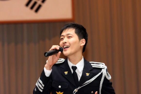 경찰학교 악대 시절 권영준씨 /사진=본인 제공