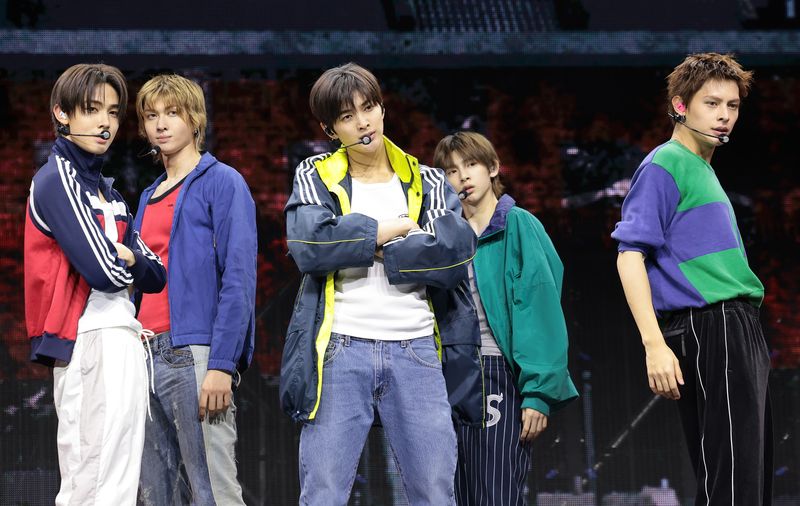 그룹 코르티스(CORTIS)가 20일 서울 광진구 예스24라이브홀에서 열린 미니 2집 'GREENGREEN'(그린그린) 발매 쇼케이스에서 타이틀 곡 ‘REDRED’(레드레드)를 선보이고 있다. 2026.4.20 ⓒ 뉴스1 권현진 기자