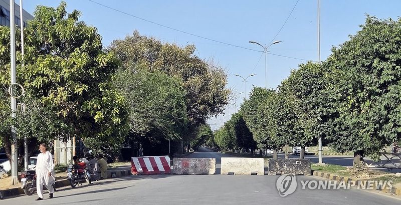 통제 수위 올린 이슬라마바드 (출처=연합뉴스)