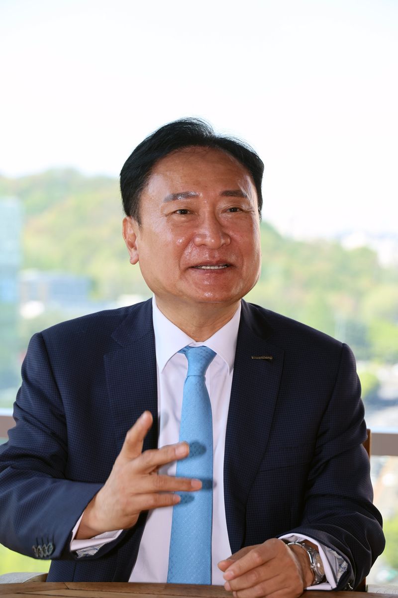 박춘식 신방그룹 회장. 사진=서동일 기자