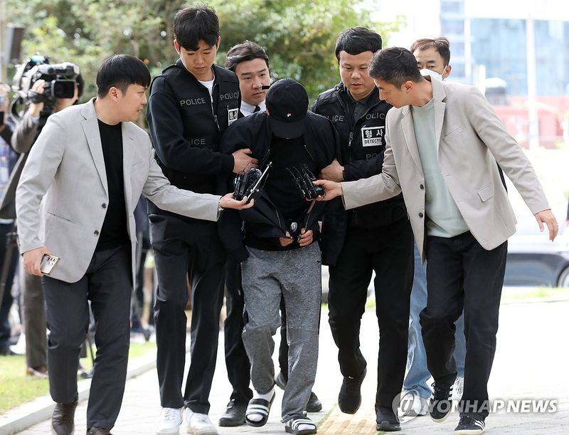 화물연대 사망사고 운전자 법원 출석 (출처=연합뉴스)