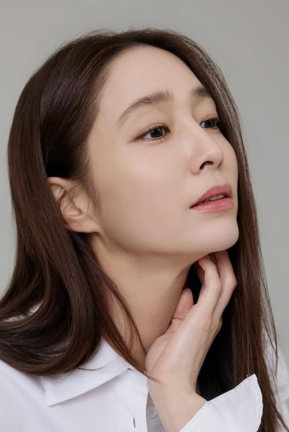 '이병헌♥' 이민정, 애둘맘 믿기지 않는 '무결점 미모' [N샷]