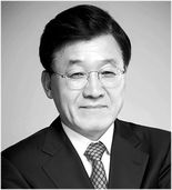 정만기 한국산업연합포럼 회장