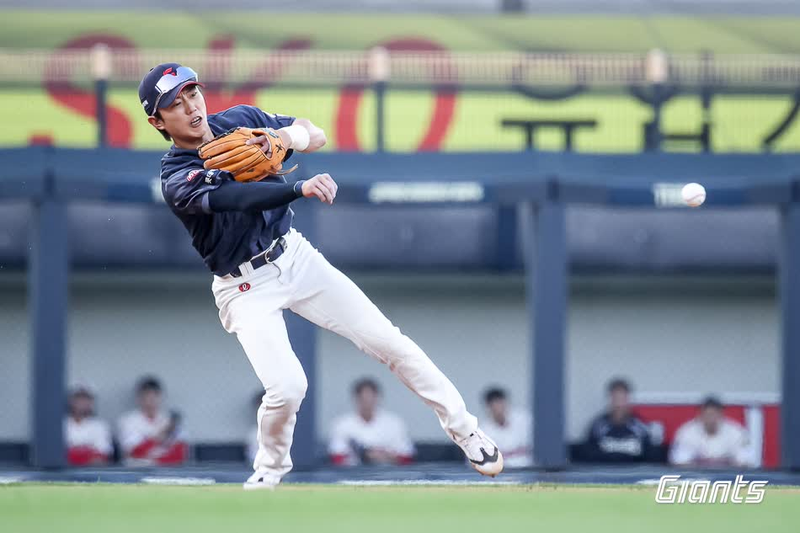 전민재.롯데 자이언츠 제공