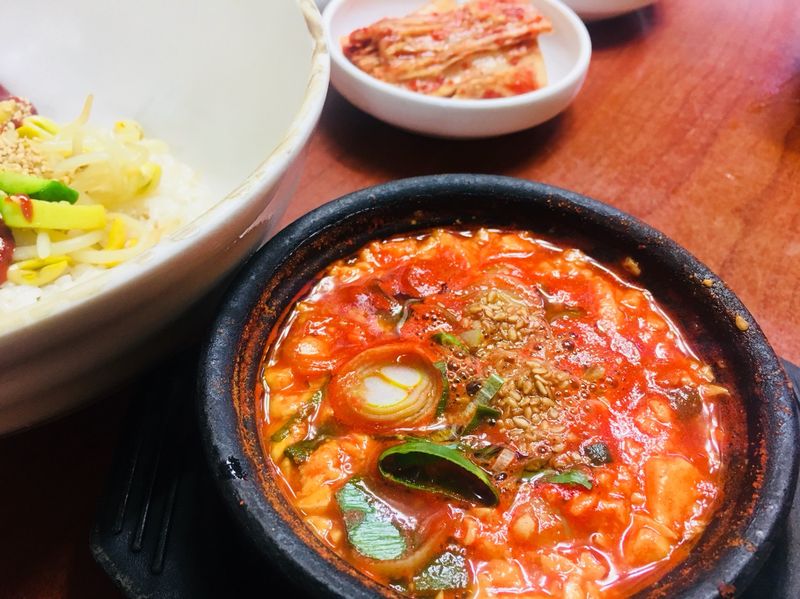 송정희씨가 운영하던 '삼화식당'의 순두부찌개 한 상. /사진=본인 제공
