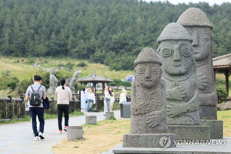 [팩트체크] 3년 전에는 다 갔는데…올해 서울초교 26%만 소풍 (출처=연합뉴스)