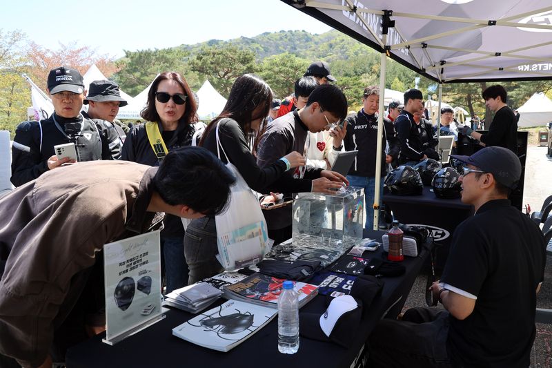 2026 혼다데이'가 혼다코리아 주최로 지난 4월 25일 전라북도 무주 덕유산 리조트에서 진행되었다. '혼다데이'는 전국 주요 도시 거점으로 진행하는 혼다코리아의 대표적인 고객 이벤트로, 총 1,800여 명의 고객이 참여했으며, 2022년 이래 혼다데이 누적 참가 고객 수는 총 10,500여 명이다. 사진=서동일 기자