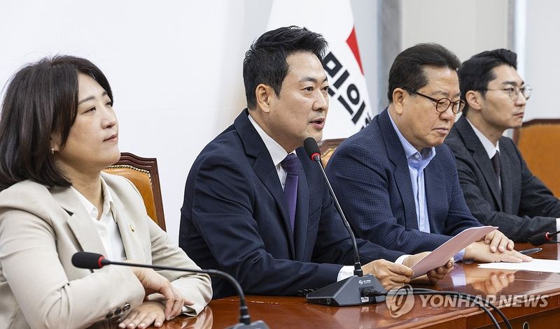 국민의힘 장동혁 대표, 검찰 조작기소 특검 추진 강력 비판 (출처=연합뉴스)