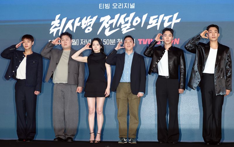 '천만 배우' 박지훈, 어린 왕에서 취사병으로…"차기작 부담감 없지만"