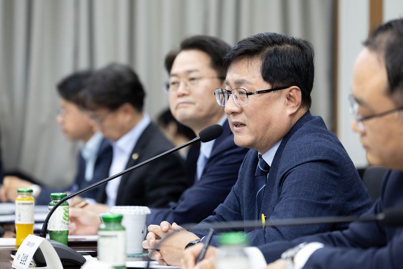 마을이 태양광 발전소를 갖는다면… '햇빛소득마을', 실현 가능성은?[이유범의 에코&에너지]
