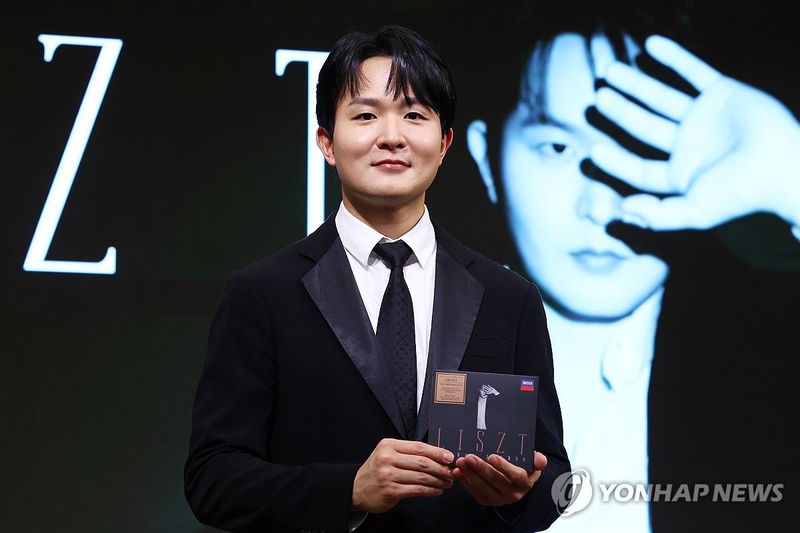 3년만에 신보 '리스트'로 돌아온 선우예권 (출처=연합뉴스)