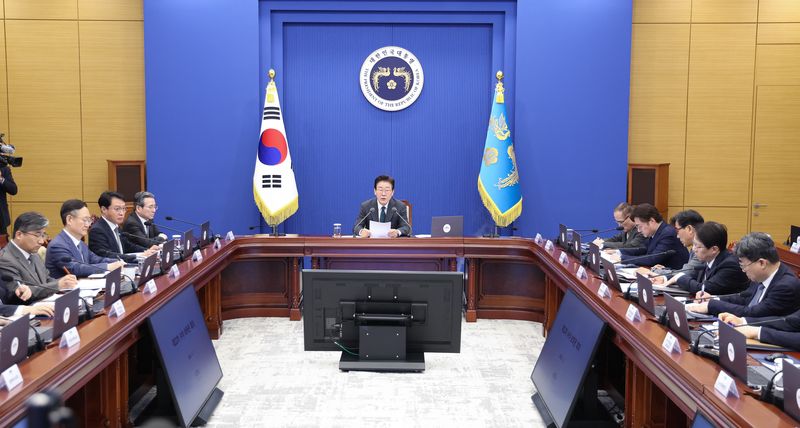 (서울=뉴스1) 허경 기자 = 이재명 대통령이 7일 청와대에서 열린 수석보좌관회의에서 발언을 하고 있다. 2026.5.7/뉴스1 /사진=뉴스1화상