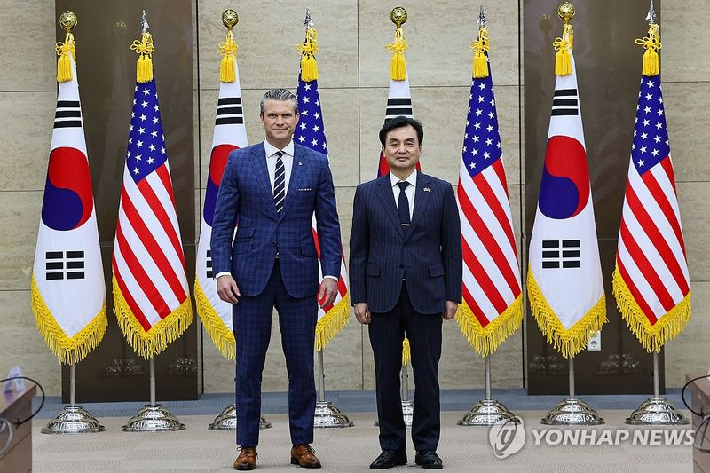 지난해 11월 한국서 만난 한미 국방장관 (출처=연합뉴스)