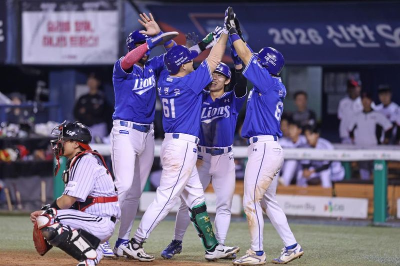 4373일 만의 8연승' 퀀텀 점프… 선두권 재편한 삼성, 2026년은 우승의 적기다