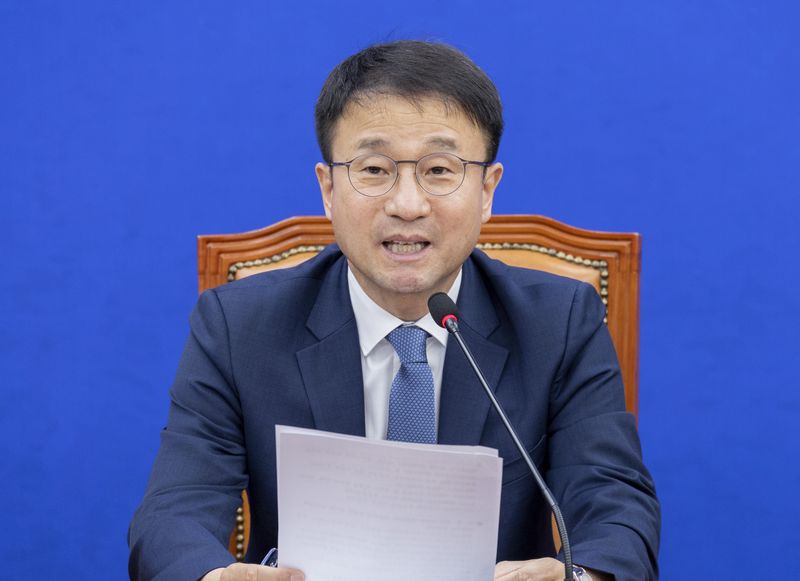 민주당 한병도 원내대표, 지방선거 이후 "하반기 국회 구성 신속하게" (서울=연합뉴스) 황광모 기자 = 더불어민주당 한병도 원내대표가 14일 국회에서 열린 정책조정회의에서 지방선거 이후 22대 하반기 국회 구성에 대한 계획을 말하고 있다. 2026.5.14 hkmpooh@yna.co.kr (끝)