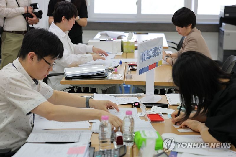 제9회 전국동시지방선거 후보자 등록 접수 시작 (출처=연합뉴스)
