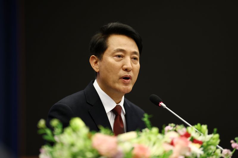 6·3 지방선거 서울시장 후보로 나선 더불어민주당, 국민의힘 후보가 14일 서울 중구 대한상공회의소 국제회의장에서 열린 한국신문방송편집인협회 초청 포럼에서 시정 방향을 제시했다. 오세훈 국민의힘 후보가 포럼에 참석해 발언하고 있다. 연합뉴스