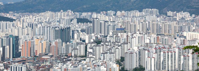 서울 남산에서 바라본 서울 시내 아파트 단지의 모습. 2026.5.14 ⓒ 뉴스1 이종수 인턴기자