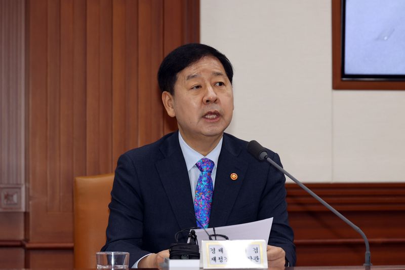 구윤철 부총리 겸 재정경제부 장관이 15일 서울 종로구 정부서울청사에서 열린 경제관계장관회의에서 발언하고 있다. 사진=서동일 기자
