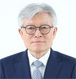 최동석 인사혁신처장