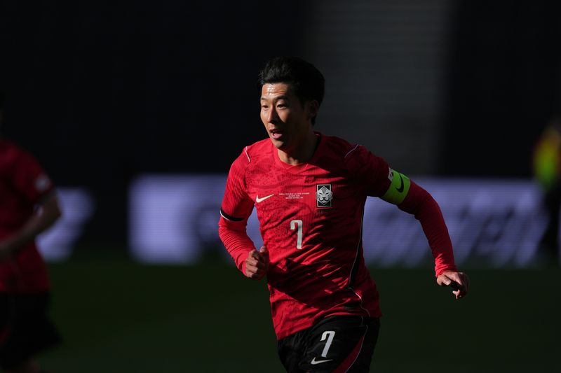 [밀턴케인스=AP/뉴시스] 한국 축구 국가대표 주장 손흥민. 2026.03.28.