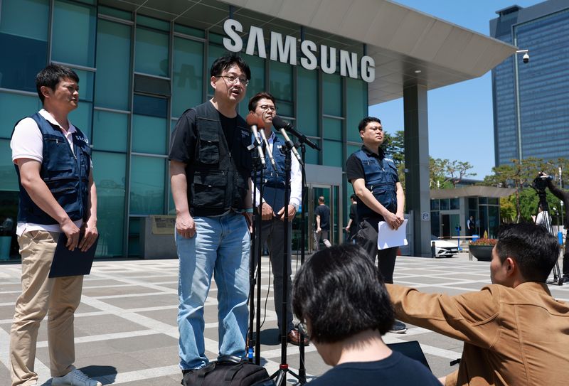 삼성전자 노조 투표율 첫날 66% 돌파…성과급 격차에 내부 충돌은 격화