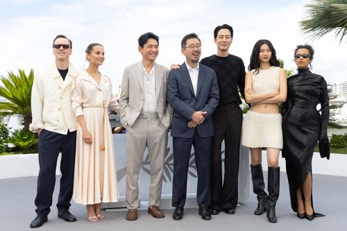 영화 '호프' 칸영화제 포토콜 (출처=연합뉴스)