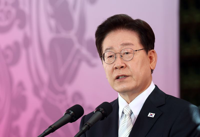 이재명 대통령이 24일 서울 종로구 조계사에서 열린 불기 2570년 부처님오신날 봉축법요식에서 축사를 하고 있다. 사진=뉴스1