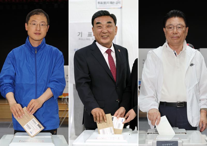 6·3 지방선거 사전투표 첫날인 29일 울산시장 후보들이 투표하고 있다. 왼쪽부터 더불어민주당 김상욱, 국민의힘 김두겸, 무소속 박맹우 후보. 연합뉴스