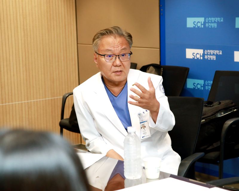 문종호 순천향대학교 부천병원 병원장이 씽크 도입 이후 변화에 대해 설명하고 있다. 사진=강중모 기자
