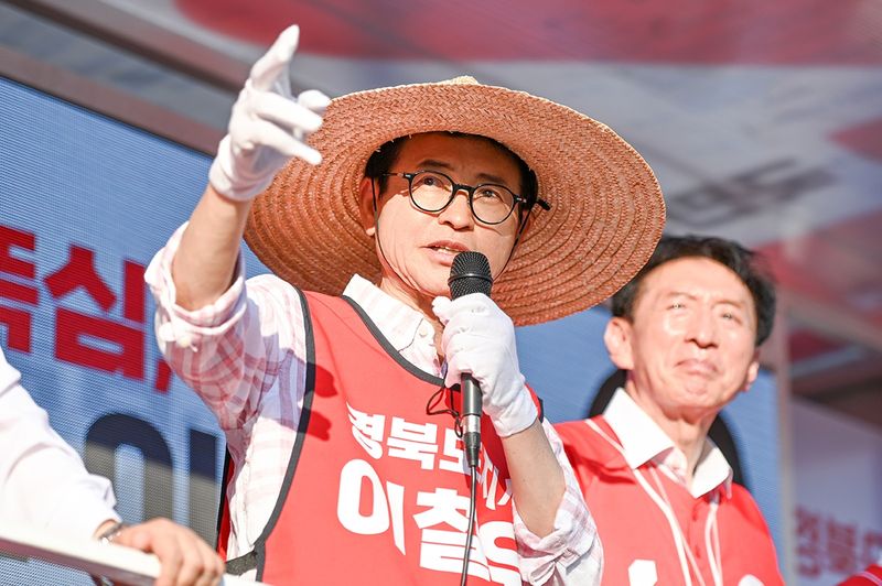 경북도지사 후보들 막판 총력전…"새 경북" vs "압도적 승리" (출처=연합뉴스)
