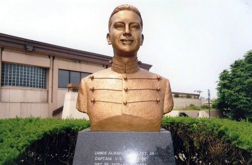 밴플리트 주니어 흉상 (출처=연합뉴스)
