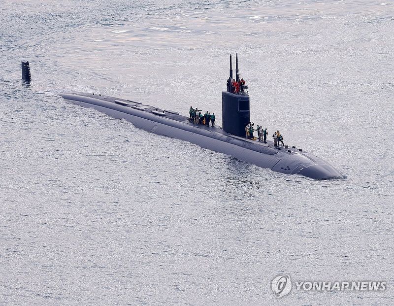 작년 12월 한국 찾은 미 핵 추진 잠수함 그린빌함 (출처=연합뉴스)