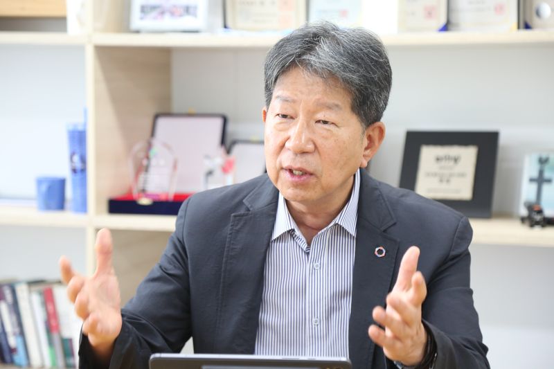 [fn이사람] "관광·바이오·천연소재 잠재력 충분... 강원을 창업도시로... - 뉴스 썸네일 이미지