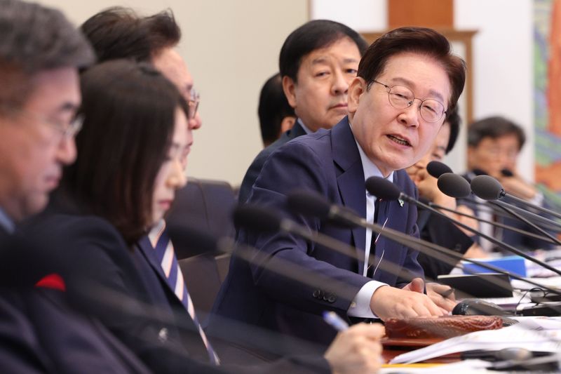 이재명 대통령이 2일 청와대에서 열린 국무회의 겸 비상경제점검회의에서 발언하고 있다. (청와대통신사진기자단) 2026.6.2 ⓒ 뉴스1 허경 기자