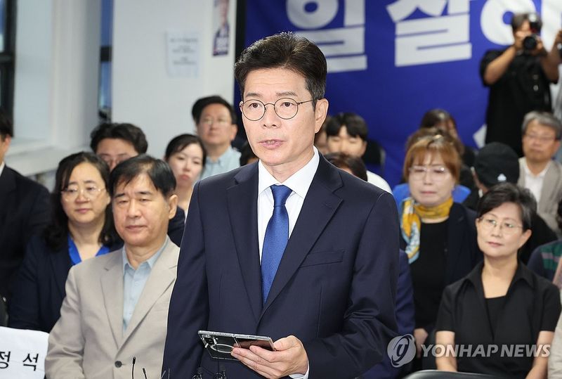 정원오 "당선 오세훈에 축하…시민선택 무겁고 겸허히 받들겠다" (출처=연합뉴스)